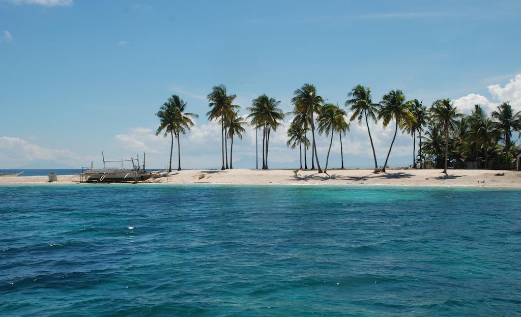Malapascua Legend Water Sports And Resort Экстерьер фото
